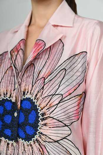Buy The Dramebaaz CO Pink Silk Collared Neck Blush Muse Shirt Buy_The Dramebaaz CO_Pink Silk Collared Neck Blush Muse Shirt