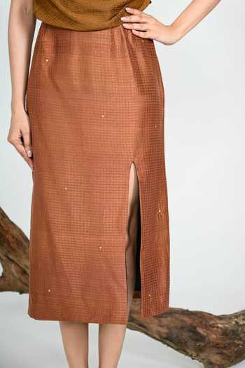 Buy The Dramebaaz CO Brown Silk Dust And Gold Side Slit Skirt Online at Aza Fashions Buy_The Dramebaaz CO_Brown Silk Dust And Gold Side Slit Skirt _Online_at_Aza_Fashions