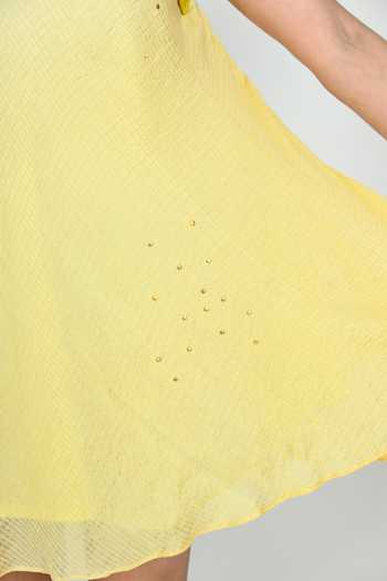 The Dramebaaz CO Yellow Silk Boat Neck Morning Glory Bias Dress Online at Aza Fashions The Dramebaaz CO_Yellow Silk Boat Neck Morning Glory Bias Dress _Online_at_Aza_Fashions