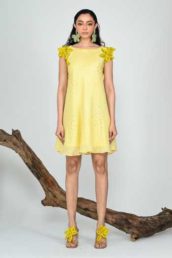 The Dramebaaz CO Yellow Silk Boat Neck Morning Glory Bias Dress at Aza Fashions The Dramebaaz CO_Yellow Silk Boat Neck Morning Glory Bias Dress _at_Aza_Fashions