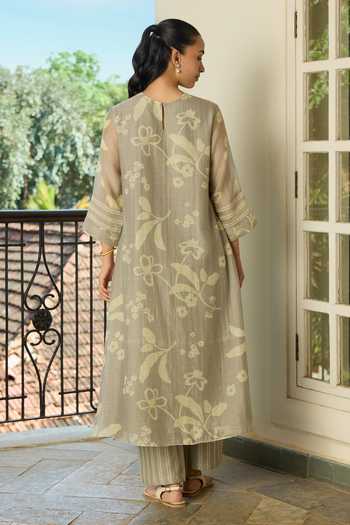 Vaayu Slate Floral Embroidered Kurta & Pant Set