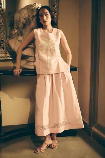 Shop Shimona Pink Cotton Scoop Neck Palm Tree Applique Work Top Online at Aza Fashions Shop_Shimona_Pink Cotton Scoop Neck Palm Tree Applique Work Top _Online_at_Aza_Fashions