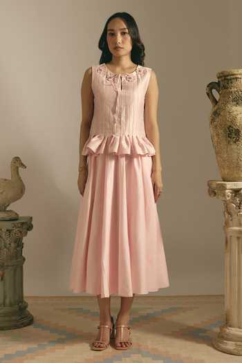 Shop Shimona Pink Cotton, Denim Round , Keyhole Rose Block Top And Skirt Set Online at Aza Fashions Shop_Shimona_Pink Cotton, Denim Round , Keyhole Rose Block Top And Skirt Set _Online_at_Aza_Fashions