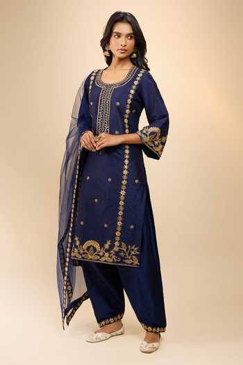 Samyukta Singhania Blue Silk Round Neck Embroidered Raw Kurta Set Online at Aza Fashions Samyukta Singhania_Blue Silk Round Neck Embroidered Raw Kurta Set _Online_at_Aza_Fashions