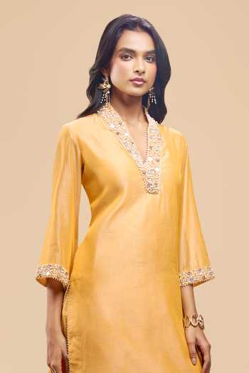 Buy Samyukta Singhania Orange Chanderi V-neck Kurta And Salwar Set Online at Aza Fashions Buy_Samyukta Singhania_Orange Chanderi V-neck Kurta And Salwar Set _Online_at_Aza_Fashions