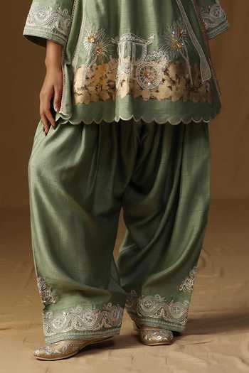 Shop_Arpita Sulakshana_Green Silk V-neck Vanya Harit Embroidered Kurta Set _Online_at_Aza_Fashions