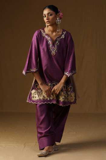 Shop_Arpita Sulakshana_Purple Silk V-neck, Yes Vanya Mridul Baingani Embroidered Kurta Set _Online_at_Aza_Fashions