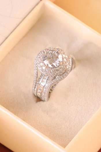 MRJEWELS The Dual Aura Convertible Solitaire Ring Set 