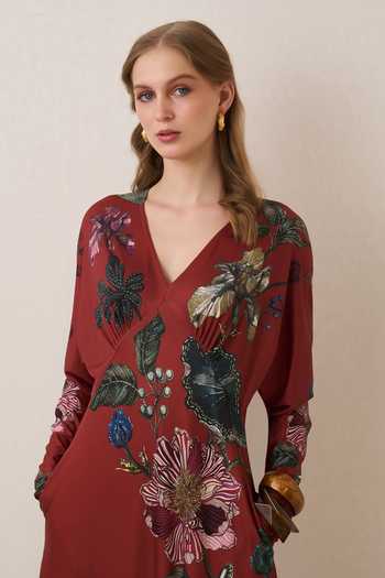 RANNA GILL Red Jersey V-neck Scout V Maxi Dress at Aza Fashions RANNA GILL_Red Jersey V-neck Scout V Maxi Dress _at_Aza_Fashions