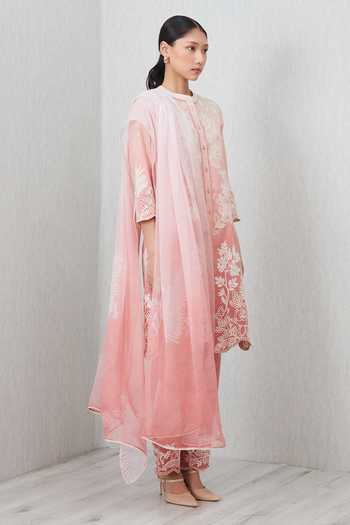 RANNA GILL Pink Polyester Mandarin Collar, Yes Lina Emboidered Kurta Set Online at Aza Fashions RANNA GILL_Pink Polyester Mandarin Collar, Yes Lina Emboidered Kurta Set _Online_at_Aza_Fashions