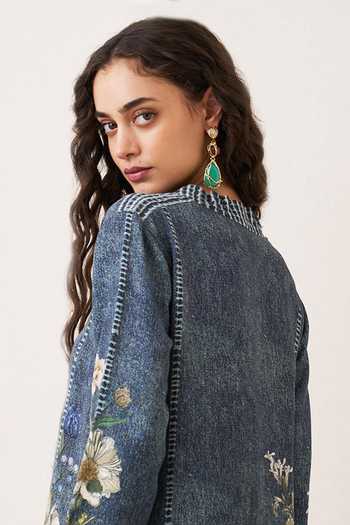 RANNA GILL Blue Tencel, Twill V-neck Elysian Bloom Print Tunic at Aza Fashions RANNA GILL_Blue Tencel, Twill V-neck Elysian Bloom Print Tunic _at_Aza_Fashions