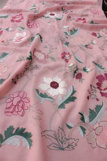 Mauli Cashmere Pink A Perfect Bloom Embroidered Stole Online at Aza Fashions Mauli Cashmere_Pink A Perfect Bloom Embroidered Stole _Online_at_Aza_Fashions