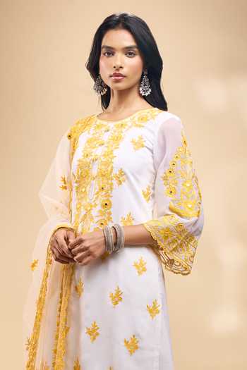 Shop Samyukta Singhania Off White Georgette Embroidery Round Neck Floral Kurta Palazzo Set Online at Aza Fashions Shop_Samyukta Singhania_Off White Georgette Embroidery Round Neck Floral Kurta Palazzo Set _Online_at_Aza_Fashions