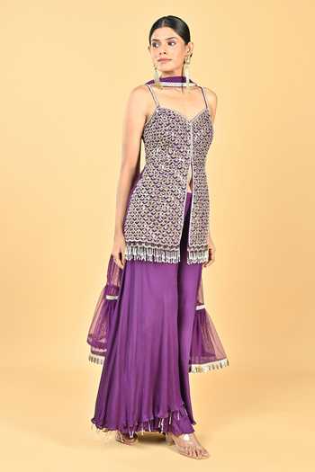 Shop KEITH GOMES Purple Crepe, Chiffon, Net Tassels Sweetheart Neck Front Slit Kurta Set Online at Aza Fashions Shop_KEITH GOMES_Purple Crepe, Chiffon, Net Tassels Sweetheart Neck Front Slit Kurta Set _Online_at_Aza_Fashions