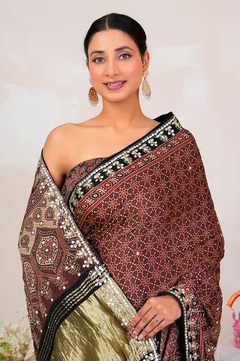 Buy_Geroo Jaipur_Brown Silk, Modal Scoop Neck Ajrakh Print Saree With Blouse 