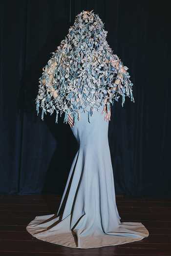 Supria Munjal Grey Crepe Sweetheart Neck Strapless Gown With Cape Online at Aza Fashions Supria Munjal_Grey Crepe Sweetheart Neck Strapless Gown With Cape _Online_at_Aza_Fashions