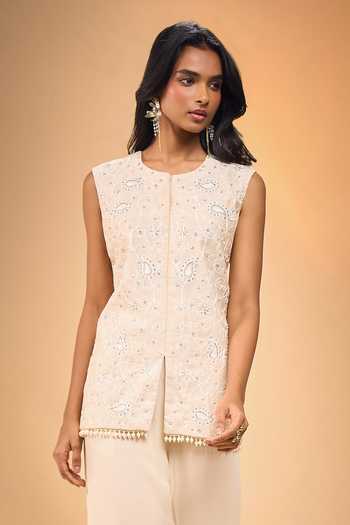 Samyukta Singhania Embroidered Chanderi Jacket & Pant Set 