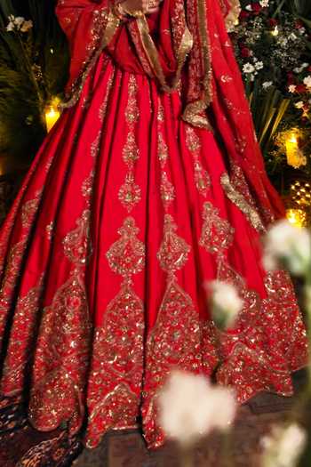 Amaltas Couture Red Silk, Organza, Net Sweetheart Neck Aari Embroidered Bridal Lehenga Set Online at Aza Fashions Amaltas Couture_Red Silk, Organza, Net Sweetheart Neck Aari Embroidered Bridal Lehenga Set _Online_at_Aza_Fashions