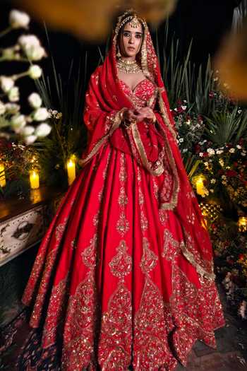Shop Amaltas Couture Red Silk, Organza, Net Sweetheart Neck Aari Embroidered Bridal Lehenga Set Online at Aza Fashions Shop_Amaltas Couture_Red Silk, Organza, Net Sweetheart Neck Aari Embroidered Bridal Lehenga Set _Online_at_Aza_Fashions