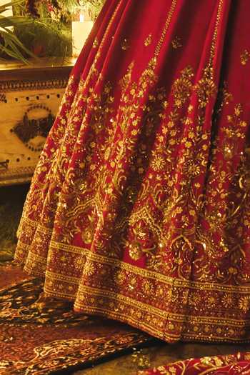 Amaltas Couture Red Silk, Organza, Net Sweetheart Neck Moti Embroidered Bridal Lehenga Set at Aza Fashions Amaltas Couture_Red Silk, Organza, Net Sweetheart Neck Moti Embroidered Bridal Lehenga Set _at_Aza_Fashions
