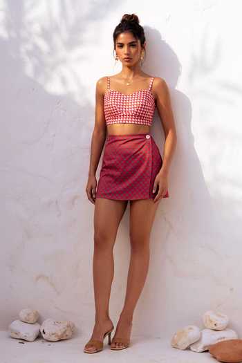 Nautanky Pink Neoprene Sweetheart Neck Rose Printed Top And Skorts Set Online at Aza Fashions Nautanky_Pink Neoprene Sweetheart Neck Rose Printed Top And Skorts Set _Online_at_Aza_Fashions