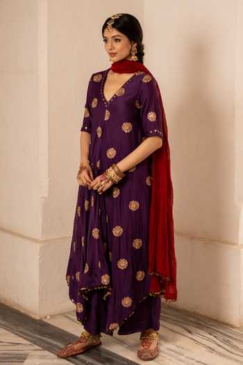 Nimbu Mirchi Sahira Embroidered Kurta Set 