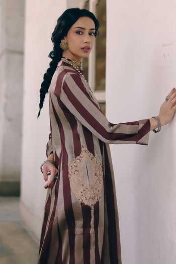 Buy_Pink City by Sarika_Brown Tissue Mandarin Collar, Yes Stripe Print Kurta And Pant Set _Online_at_Aza_Fashions