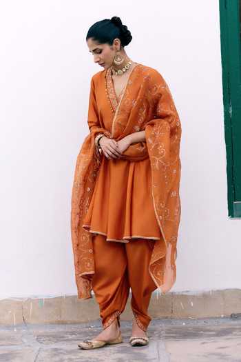 Pink City by Sarika_Orange Silk, Organza Embroidery V-neck Santari Jaal Anarkali Set _Online_at_Aza_Fashions