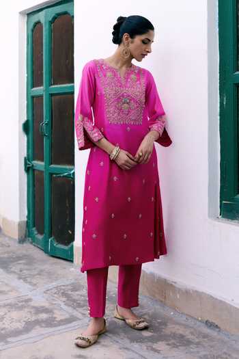 Pink City by Sarika_Pink Silk, Chanderi Round Neck Lotus And Mor Gharchola Kurta Set _at_Aza_Fashions