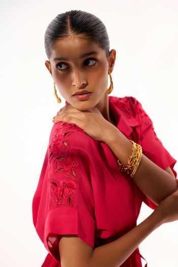 Shop Sakshi Khetterpal Pink Crepe Collared Neck String Tie-up Shirt And Pant Co-ord Set Online at Aza Fashions Shop_Sakshi Khetterpal_Pink Crepe Collared Neck String Tie-up Shirt And Pant Co-ord Set _Online_at_Aza_Fashions