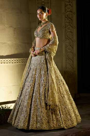 Buy Seema Gujral Emerald Green Organza, Tissue V-neck Antique Bridal Lehenga Set Online at Aza Fashions Buy_Seema Gujral_Emerald Green Organza, Tissue V-neck Antique Bridal Lehenga Set _Online_at_Aza_Fashions