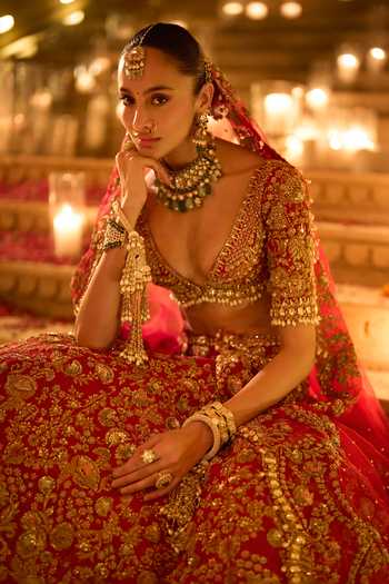 Shop Seema Gujral Red Silk, Organza Plunge Neck Zardozi Bridal Lehenga Set Shop_Seema Gujral_Red Silk, Organza Plunge Neck Zardozi Bridal Lehenga Set