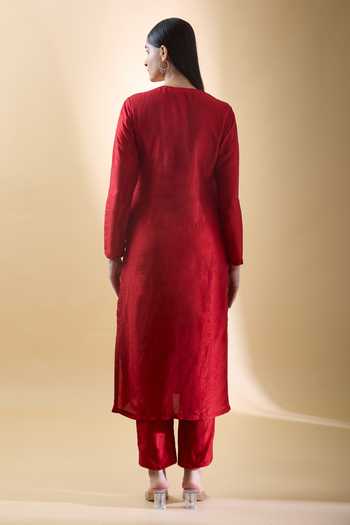 Shop Samyukta Singhania Red , Organza Zari Round Neck Floral Embroidered Kurta Pant Set at Aza Fashions Shop_Samyukta Singhania_Red , Organza Zari Round Neck Floral Embroidered Kurta Pant Set _at_Aza_Fashions