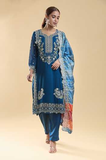 Samyukta Singhania Paisley Floral Embroidered Kurta Pant Set 