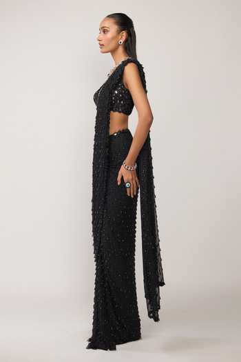 Vvani by vani vats Black Georgette V-neck Single Drop Saree With Blouse Online at Aza Fashions Vvani by vani vats_Black Georgette V-neck Single Drop Saree With Blouse _Online_at_Aza_Fashions
