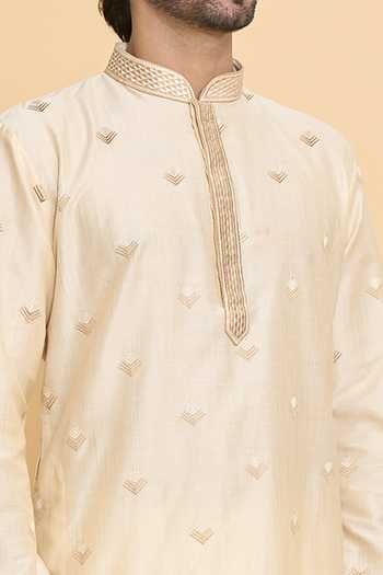 Buy_Arihant Rai Sinha_Beige Polyester, Cotton Lace Geometric Leaf Embroidered Kurta With Churidar 