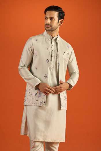 Buy Arihant Rai Sinha Green Silk Embroidery Bundi And Kurta Set at Aza Fashions Buy_Arihant Rai Sinha_Green Silk Embroidery Bundi And Kurta Set _at_Aza_Fashions