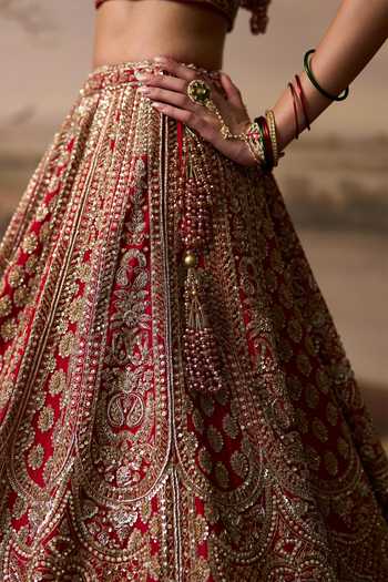 Shop ANGAD SINGH Red Silk Sweetheart Neck Chenab Embroidered Bridal Lehenga Set Shop_ANGAD SINGH_Red Silk Sweetheart Neck Chenab Embroidered Bridal Lehenga Set