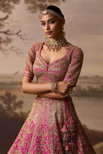 Shop ANGAD SINGH Pink Silk Sweetheart Neck Sehaj Paisley Embroidered Bridal Lehenga Set Online at Aza Fashions Shop_ANGAD SINGH_Pink Silk Sweetheart Neck Sehaj Paisley Embroidered Bridal Lehenga Set _Online_at_Aza_Fashions