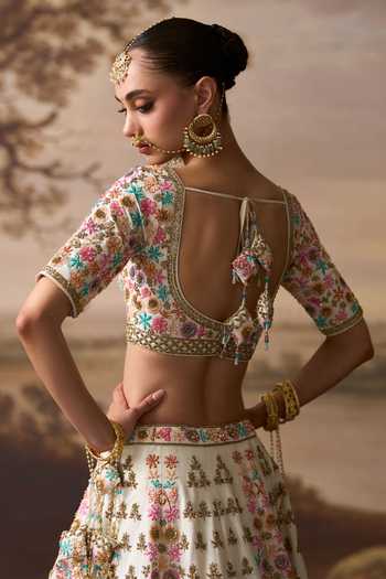 ANGAD SINGH Ivory Silk Sweetheart Neck Shabnam Embroidered Bridal Lehenga Set Online at Aza Fashions ANGAD SINGH_Ivory Silk Sweetheart Neck Shabnam Embroidered Bridal Lehenga Set _Online_at_Aza_Fashions