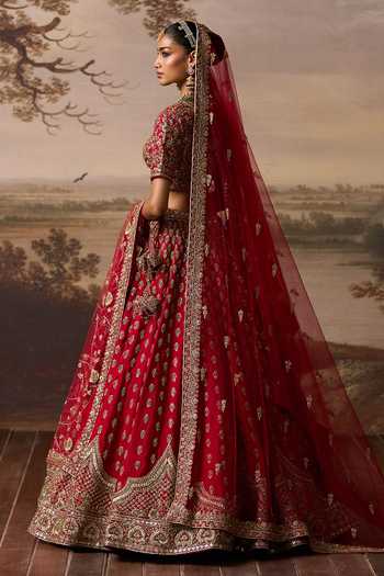 ANGAD SINGH Rehmat Embroidered Bridal Lehenga Set 