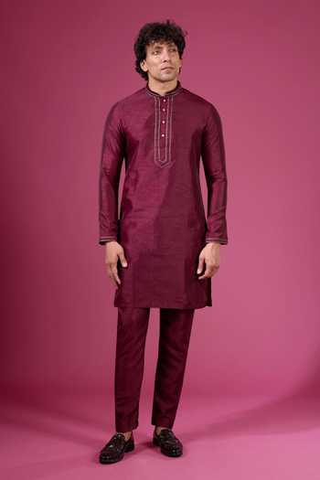 Shop Arihant Rai Sinha Maroon Jacquard, Silk Sleeveless Nehru Jacket Set Online at Aza Fashions Shop_Arihant Rai Sinha_Maroon Jacquard, Silk Sleeveless Nehru Jacket Set _Online_at_Aza_Fashions