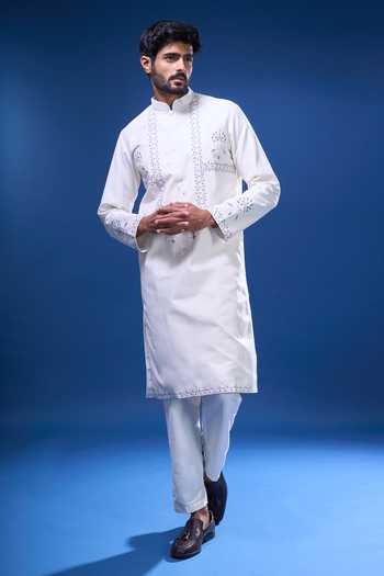 Buy_Arihant Rai Sinha_Off White Silk Embroidery Full Sleeve Kurta Pant Set 