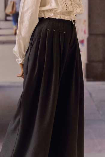 Maison Aguise Grey Cotton, Twill Pintucked Tailored Trouser at Aza Fashions Maison Aguise_Grey Cotton, Twill Pintucked Tailored Trouser _at_Aza_Fashions
