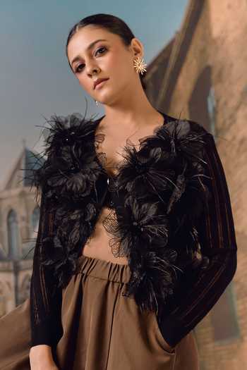 Maison Aguise Black Knit Ostrich Feather Floral Applique Cardigan Online at Aza Fashions Maison Aguise_Black Knit Ostrich Feather Floral Applique Cardigan _Online_at_Aza_Fashions