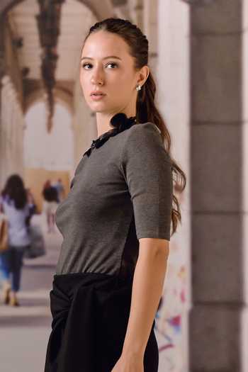 Buy Maison Aguise Black Knit Round Neck Floral Applique Top Online at Aza Fashions Buy_Maison Aguise_Black Knit Round Neck Floral Applique Top _Online_at_Aza_Fashions