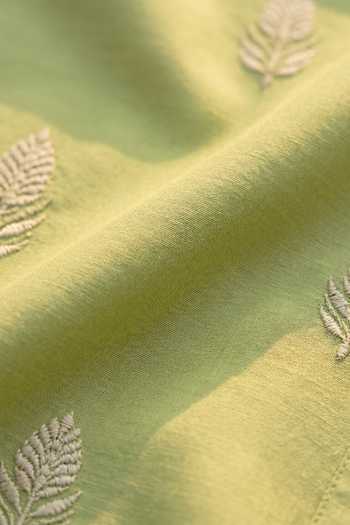 Prateek Munjal_Green Crepe Embroidered Kurta Pant Set _at_Aza_Fashions