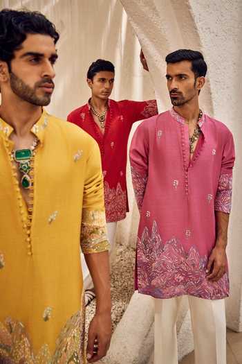 Sarab Khanijou Red Chanderi Silk Gulrang Ridge Embroidered Kurta Set Online at Aza Fashions Sarab Khanijou_Red Chanderi Silk Gulrang Ridge Embroidered Kurta Set _Online_at_Aza_Fashions