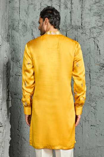 Sarab Khanijou Sunlit Floral Embroidered Short Kurta Set 