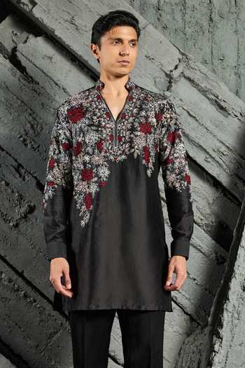 Sarab Khanijou Black Chanderi Silk Night Bloom Embroidered Kurta Set Online at Aza Fashions Sarab Khanijou_Black Chanderi Silk Night Bloom Embroidered Kurta Set _Online_at_Aza_Fashions